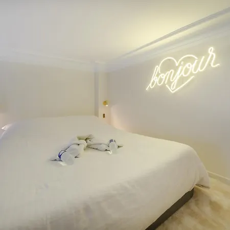 Apartment De Standing 1 - Tour Eiffel/invalides Paris